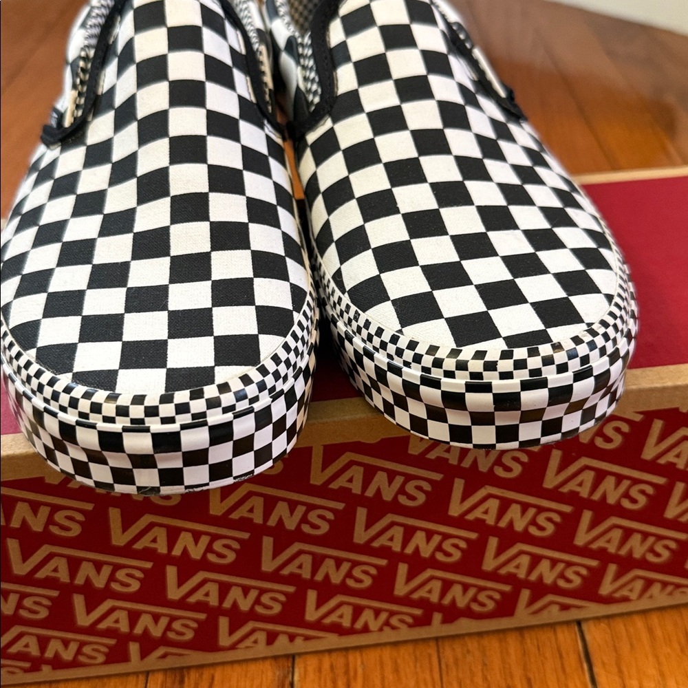 NWB VANS Men’s Authentic Classic Checkerboard - Picture 6 of 12
